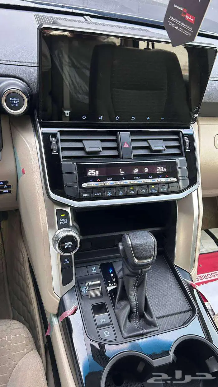 تويوتا لاندكروزر GXR L2 2024 ديزل مستعمل لدى شركة الخضر 10