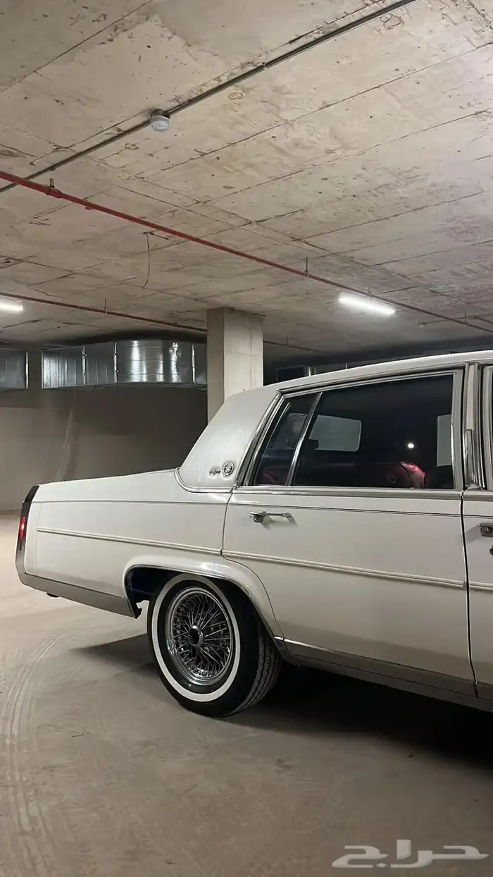 سيارة كاديلاك 1