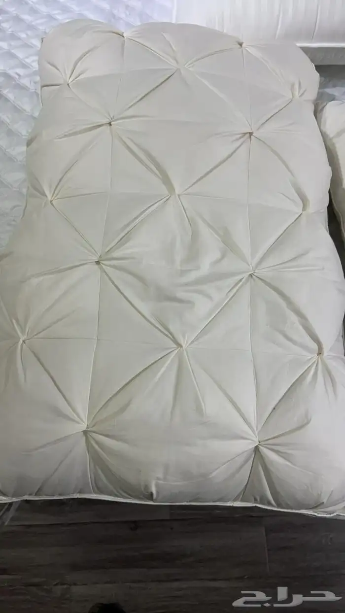 وساده فندقيه ممتازه ومريحه جدا جدا التوصيل مجانا 9