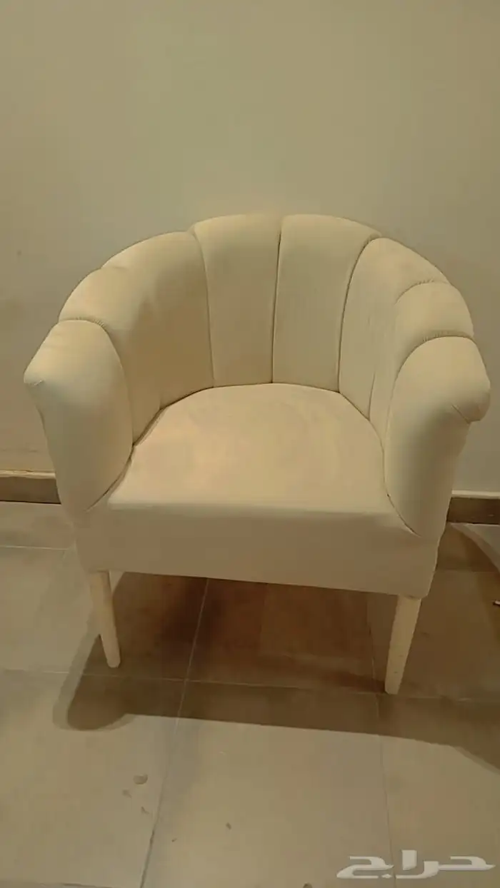 تاجير كنب مفرد وثلاثي تاجير طاولات كوكتيل تاجير كراسي سفرة 2