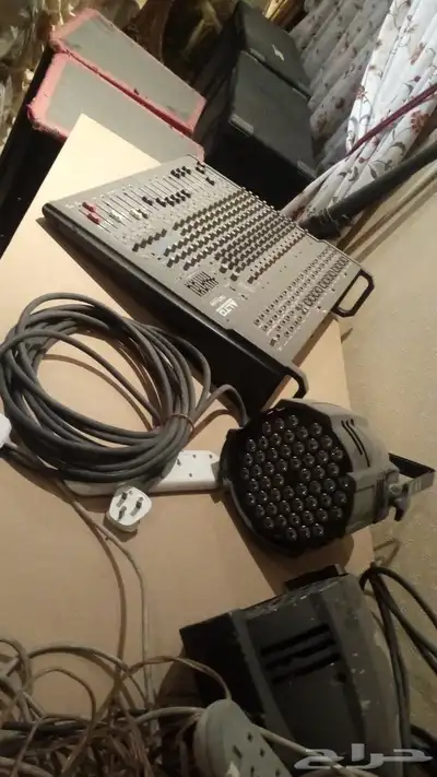 كراسي مناسبات واغراض مسرح كامله للبيع index