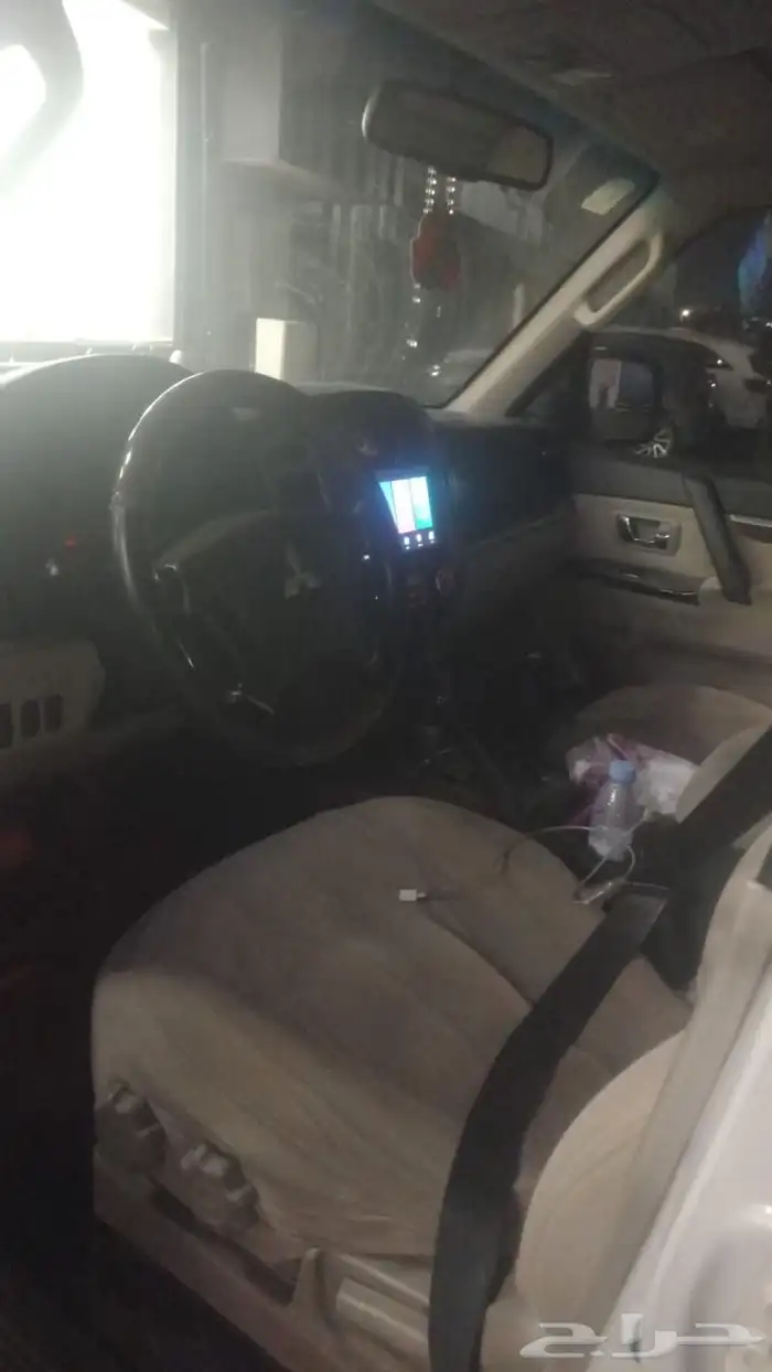 جيب باجيرو 2015 للبيع 2