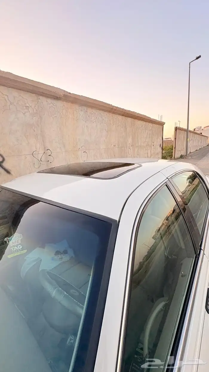 للبيع لينكون تاون كار 2003 4