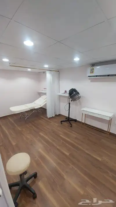 صالون نسائي للتقبيل index