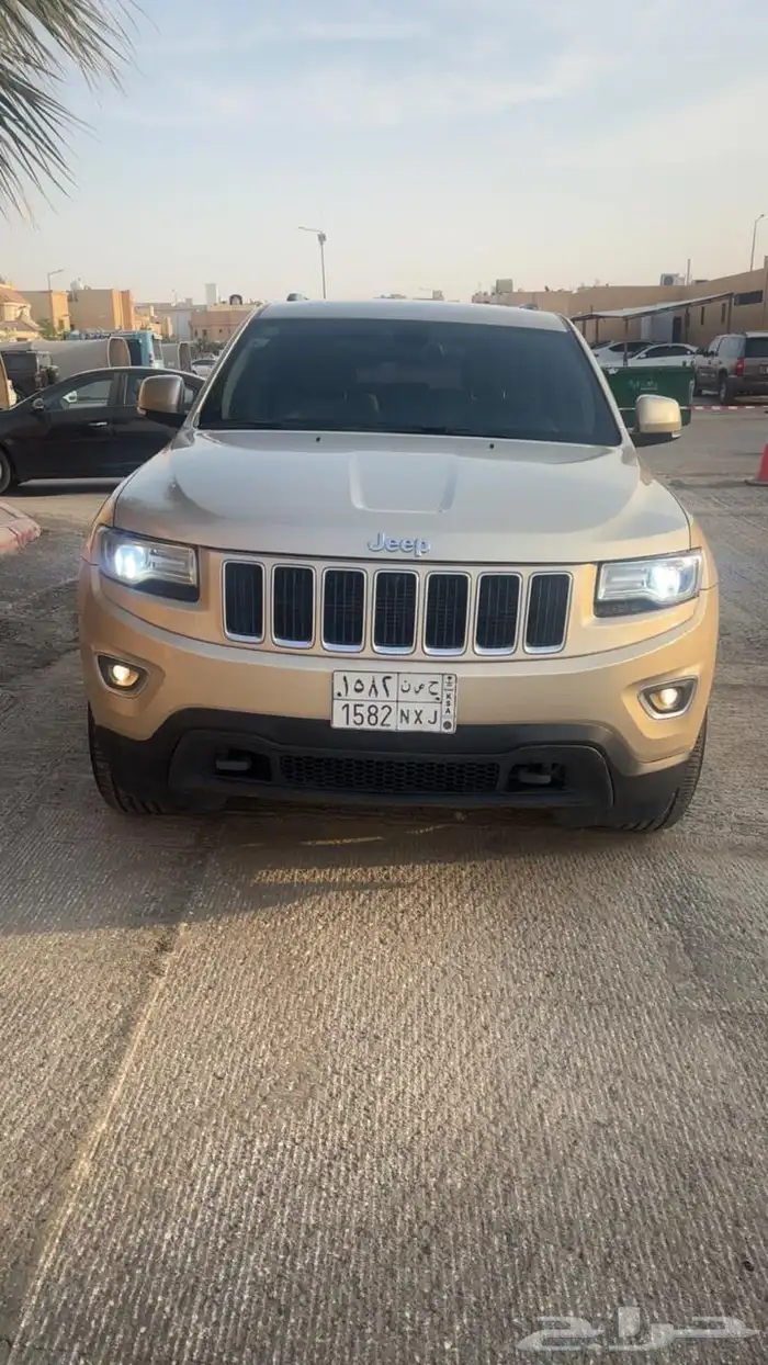 جيب جراند شيروكي لاريدو 0