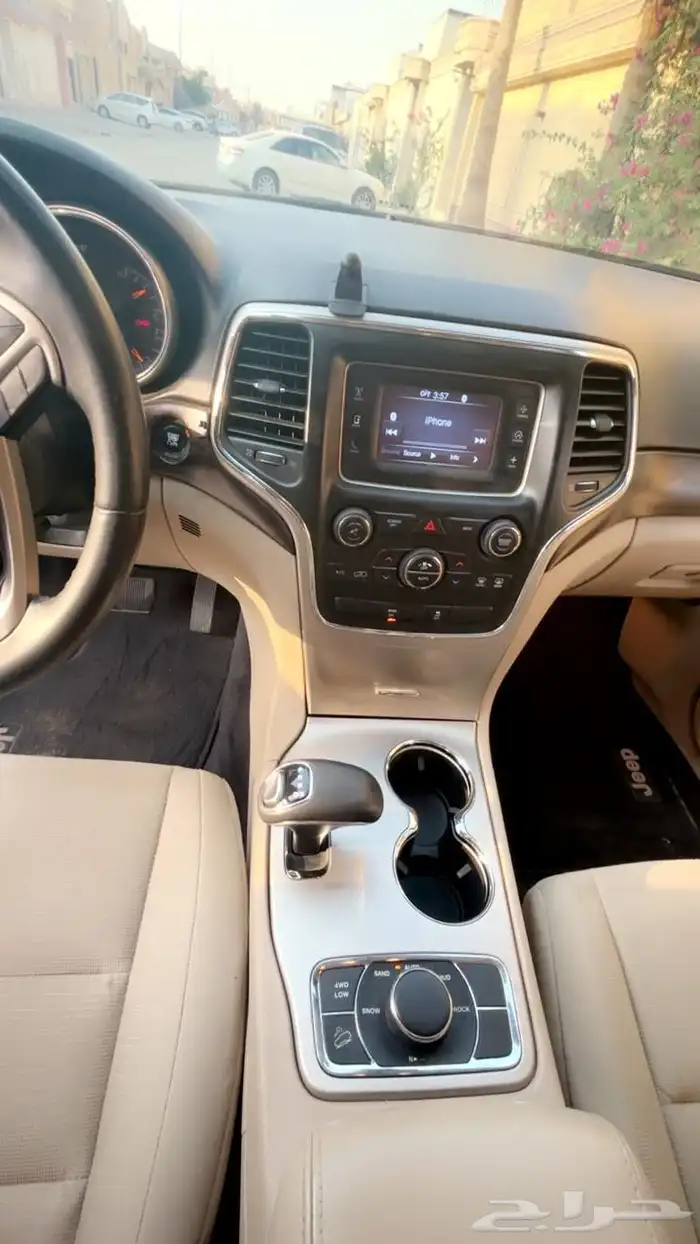 جيب جراند شيروكي لاريدو 7