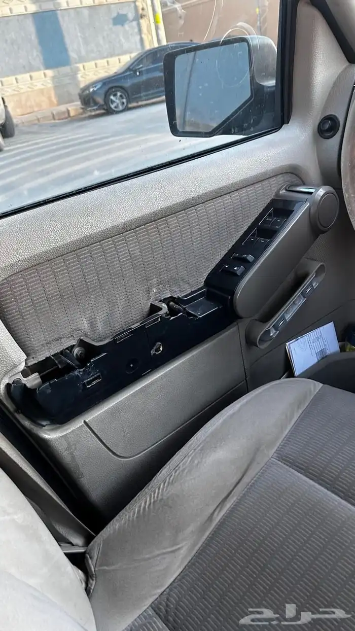 سيارة اكسبلورر للبيع 9