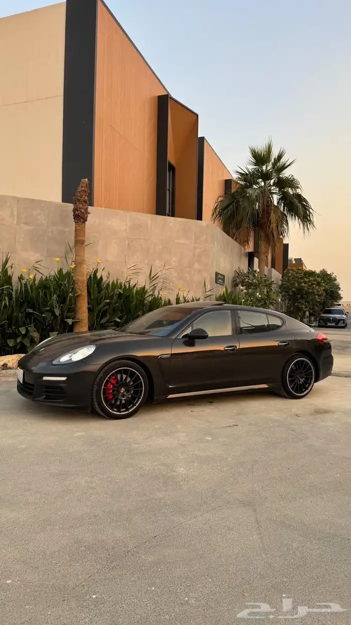 للبيع بورش باناميرا 2015 8