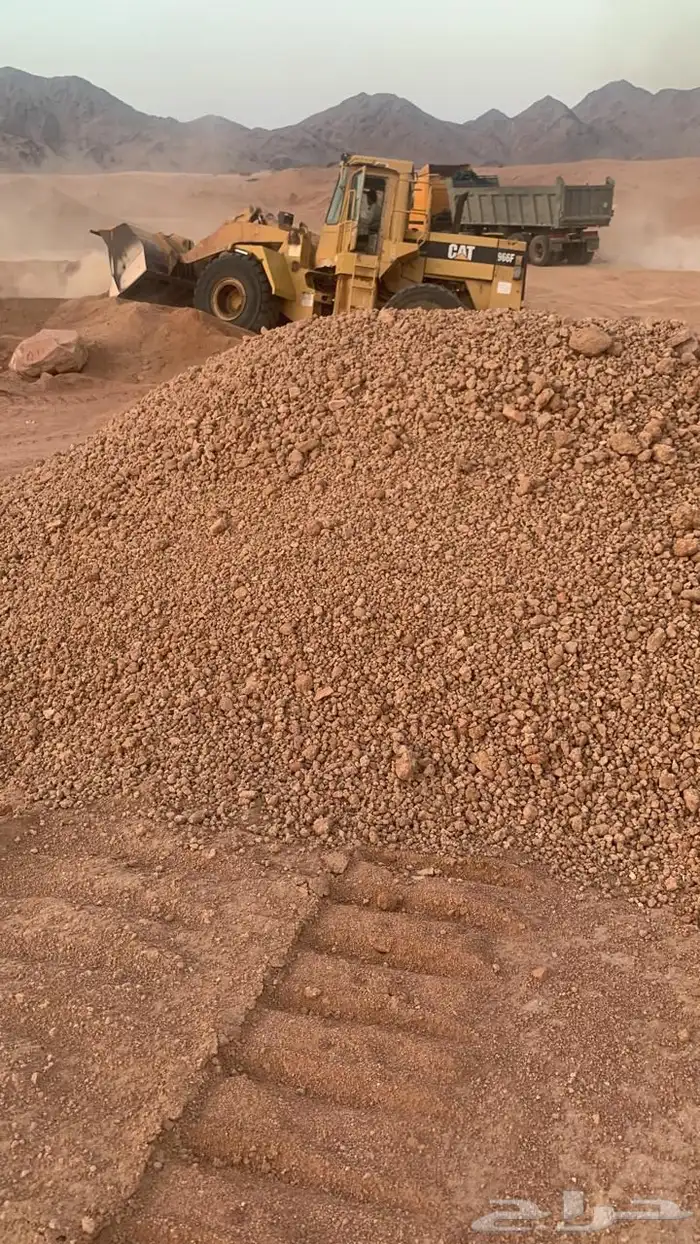 قلابات لنقل الخرسانة و الرمل مخلفات 0