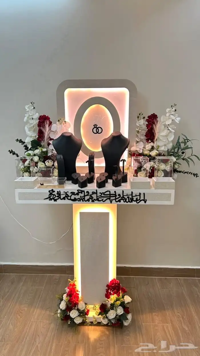 للبيع عربية ملكة جديد مالها إلا ثلاث أسابيع 0