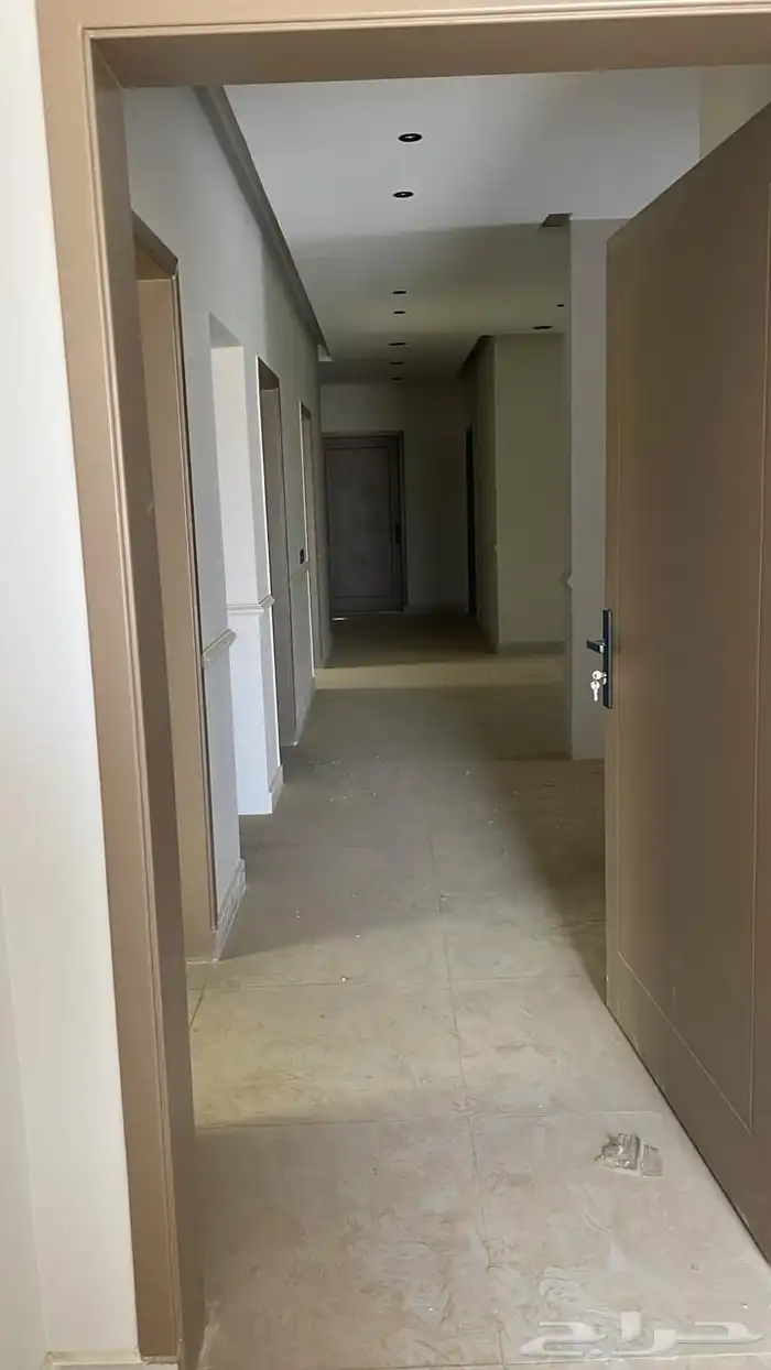 دور للبيع في مخطط ولي العهد 6