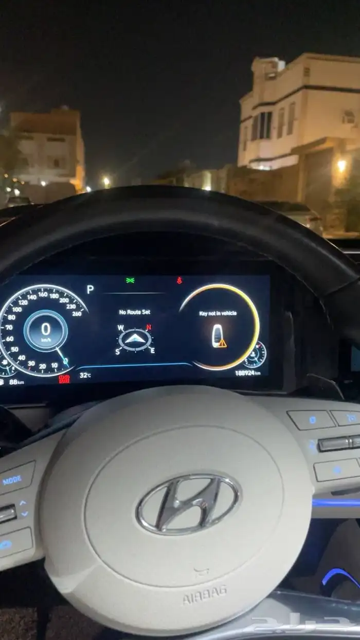 للبيع ازيرا 2022 5