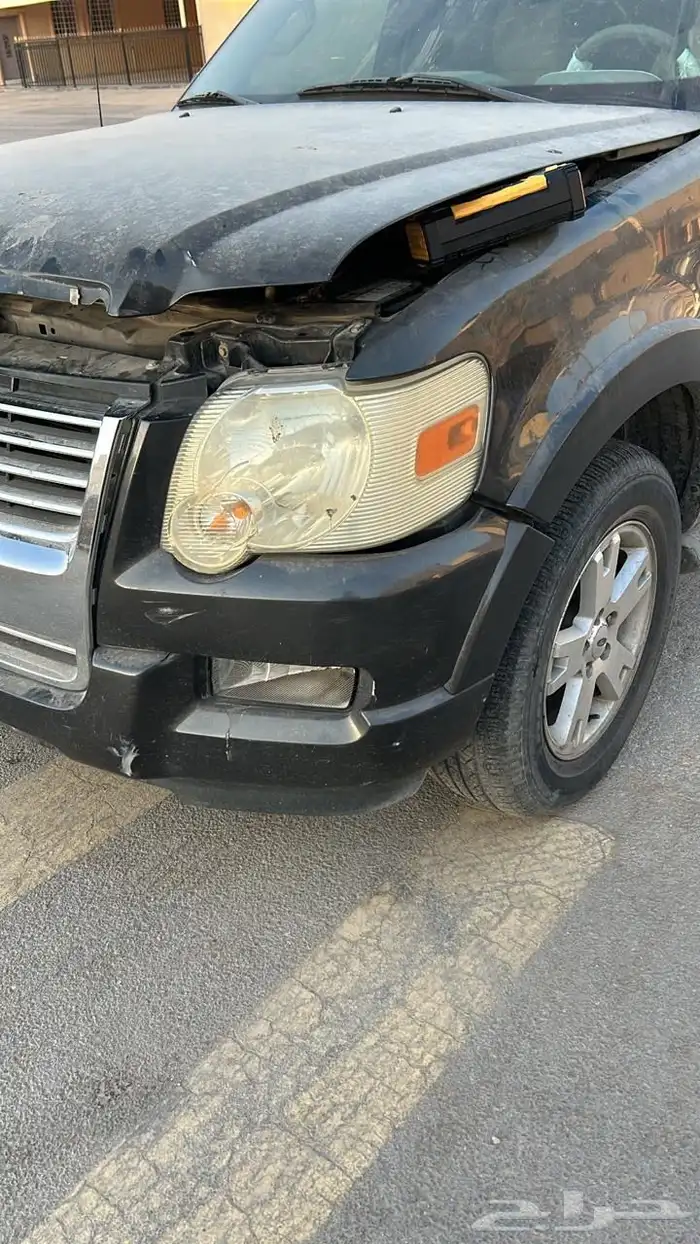 سيارة اكسبلورر للبيع 2