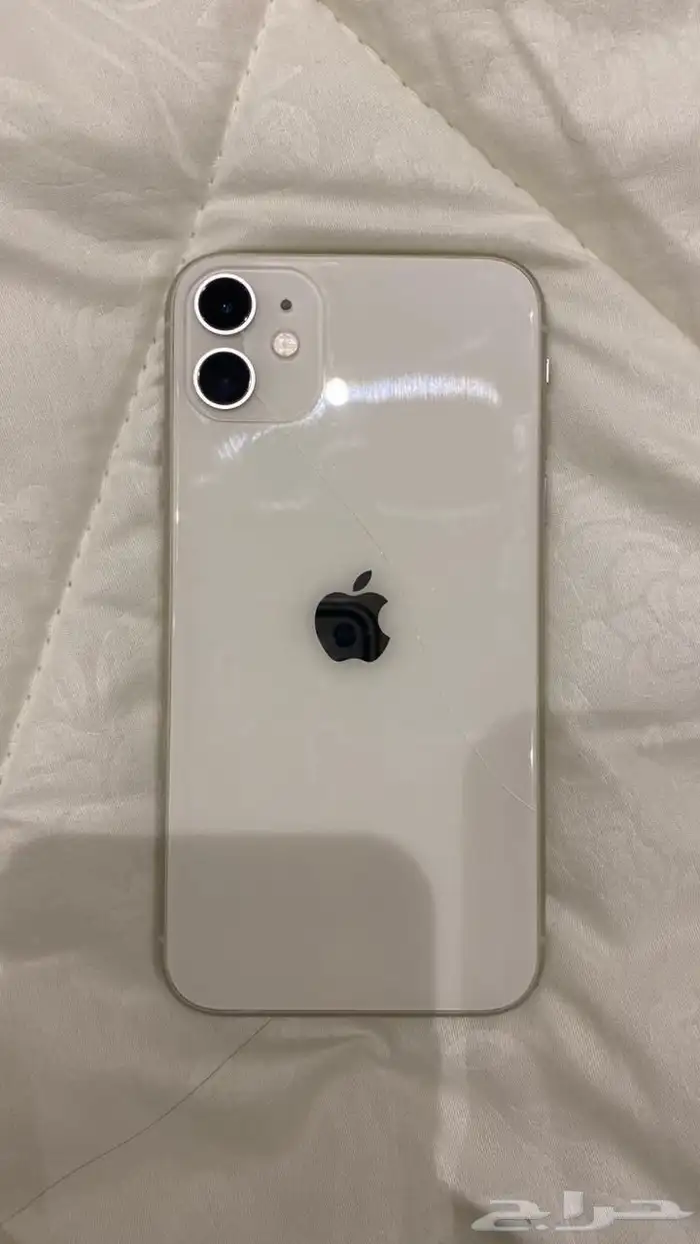 آيفون 11 0