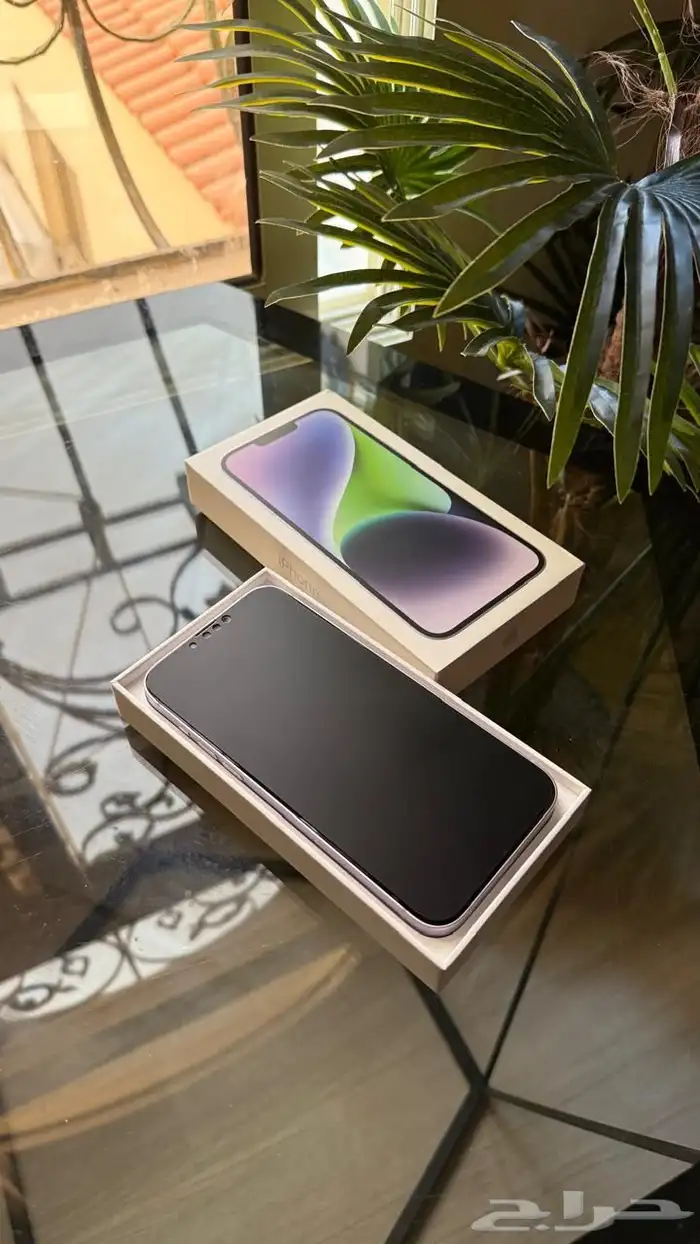 ايفون 14 plus 1