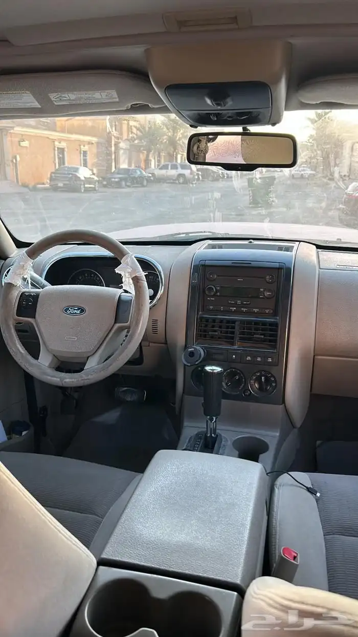 سيارة اكسبلورر للبيع 10