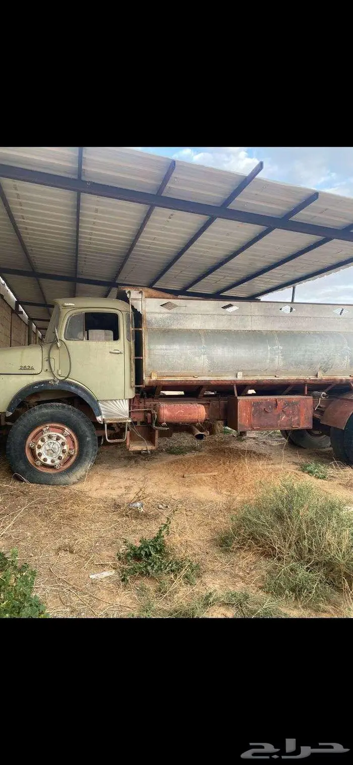 بوزات للبيع وايت راس تريلة قلاب 2