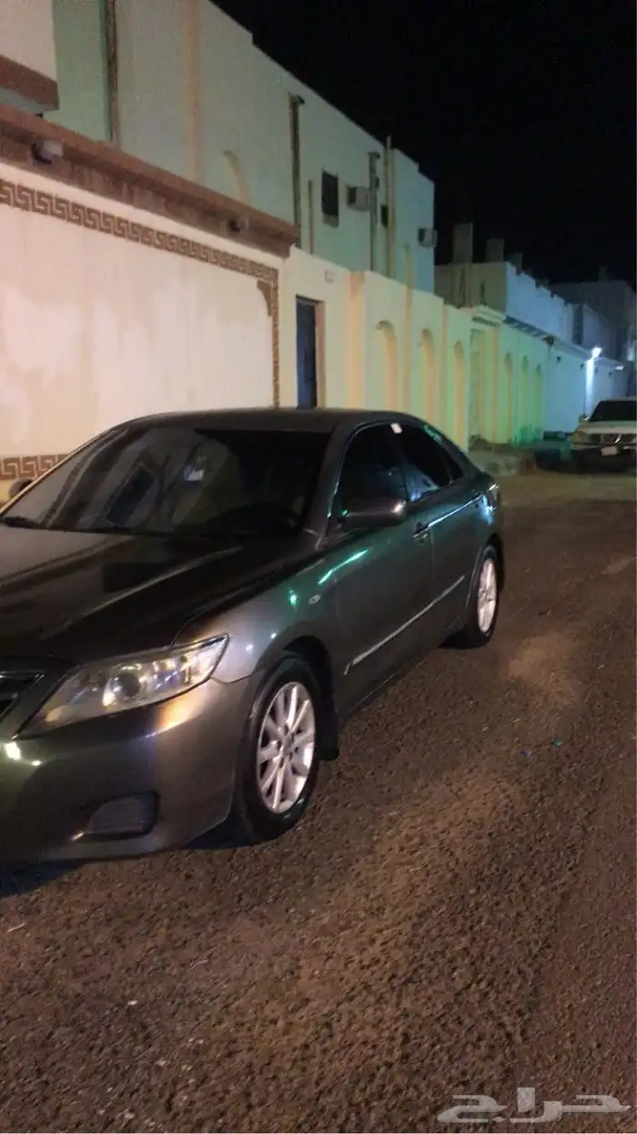 للبيع كامري 2011 0