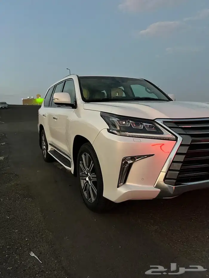 للبيع لكزس 2016 بريمي 2