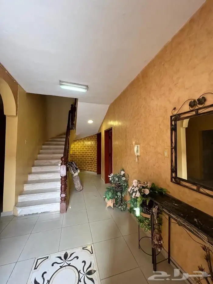 فيلا مساحة 568 براس تنوره في حي ارامكو قرطبه موقع وحي ممتاز 11