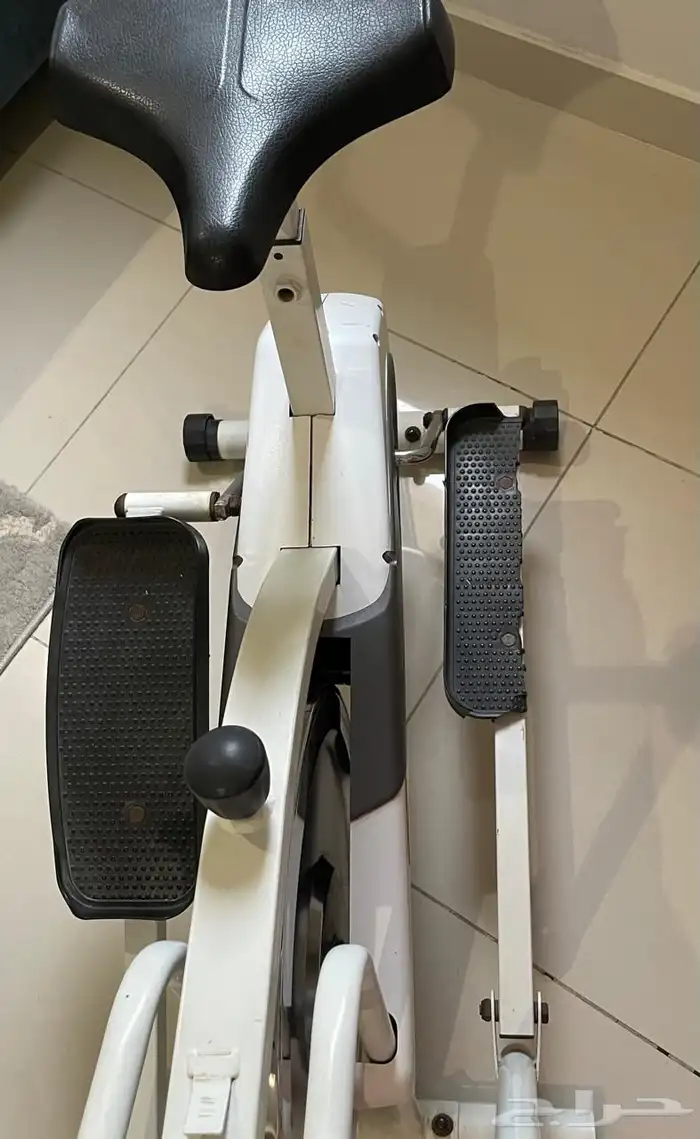 دراجة مكسورة بس رجل 1