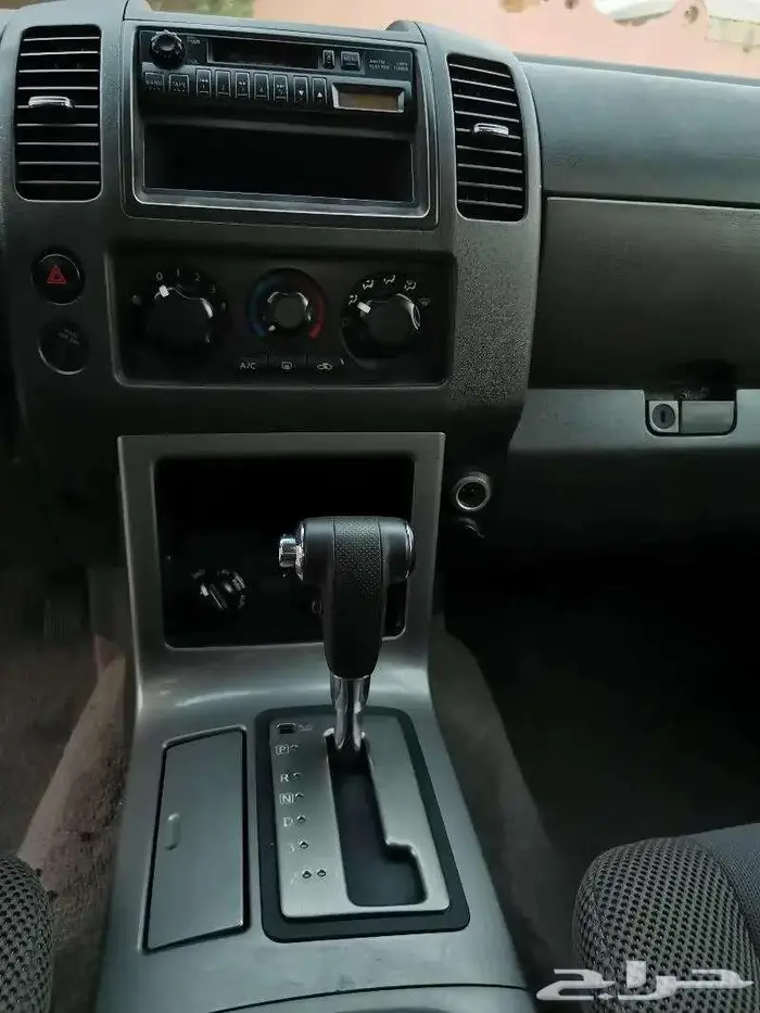 للبيع نيسان باث فيندر موديل 2009 دبل 6 سلندر ستاندر 18