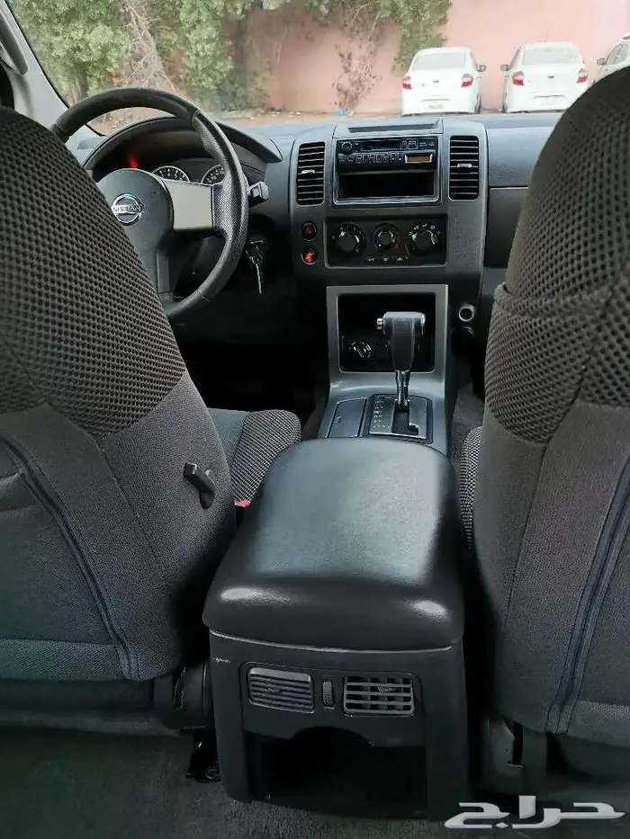 للبيع نيسان باث فيندر موديل 2009 دبل 6 سلندر ستاندر 12