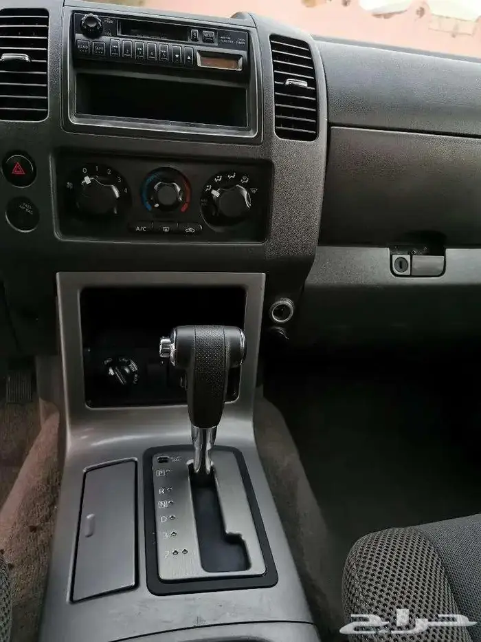 للبيع نيسان باث فيندر موديل 2009 دبل 6 سلندر ستاندر 16