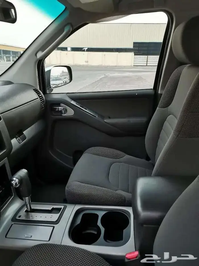 للبيع نيسان باث فيندر موديل 2009 دبل 6 سلندر ستاندر 19