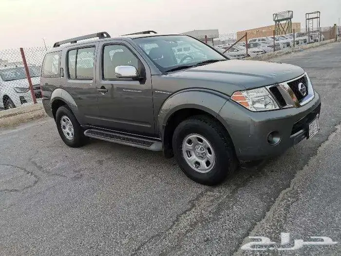 للبيع نيسان باث فيندر موديل 2009 دبل 6 سلندر ستاندر 0