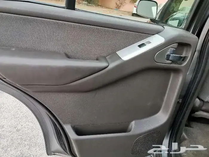 للبيع نيسان باث فيندر موديل 2009 دبل 6 سلندر ستاندر 14