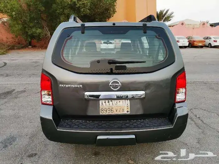 للبيع نيسان باث فيندر موديل 2009 دبل 6 سلندر ستاندر 26