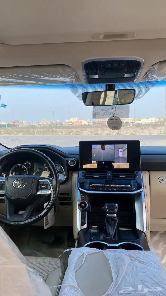 للبيع لاندكروزر 2022 11