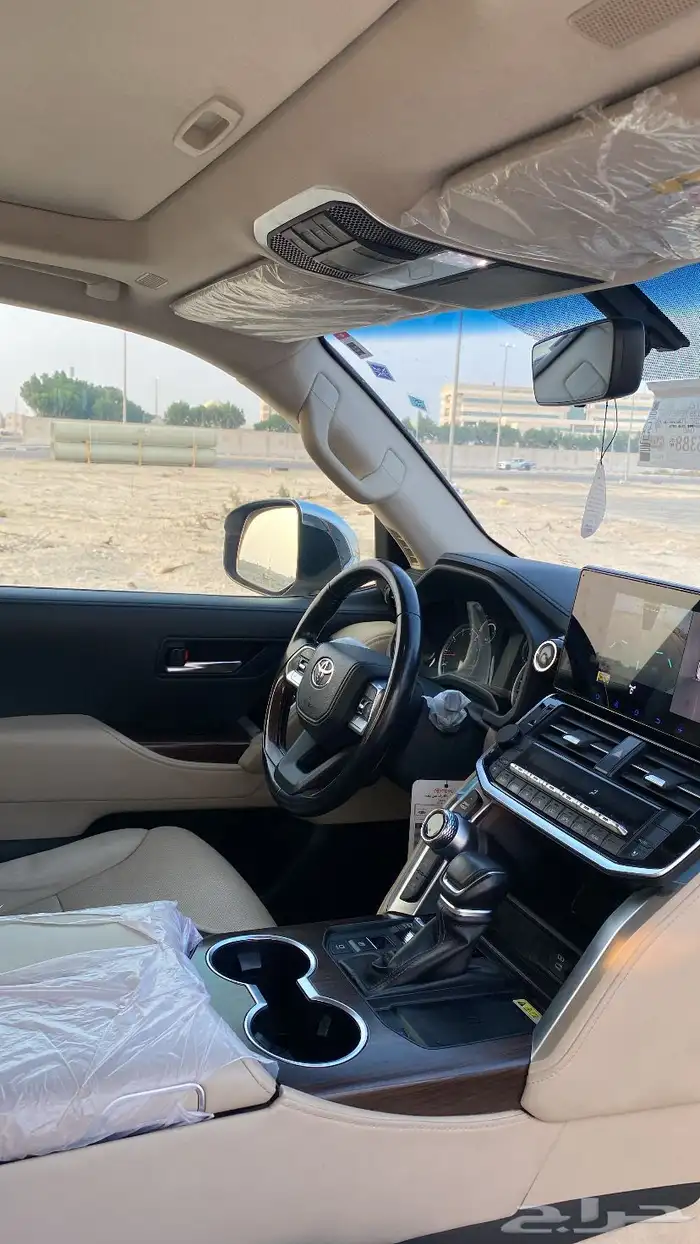 للبيع لاندكروزر 2022 12