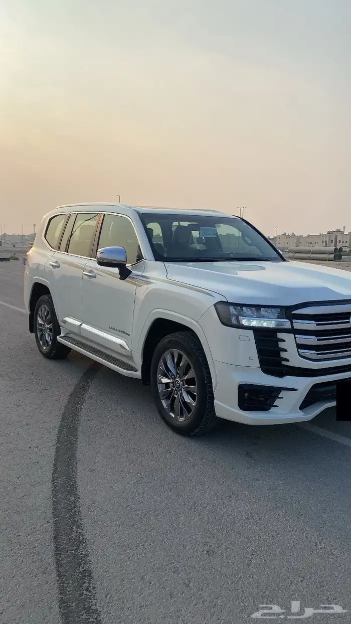 للبيع لاندكروزر 2022 3