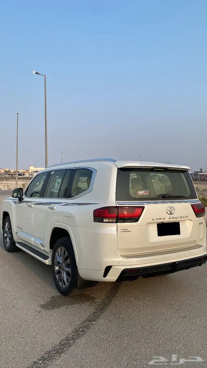 للبيع لاندكروزر 2022 1