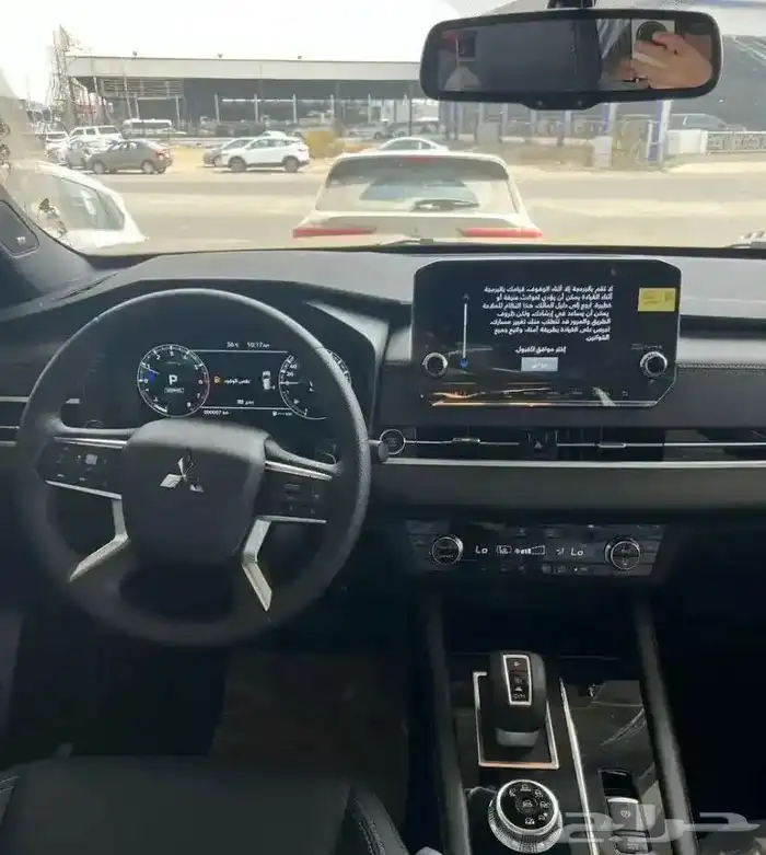 ميتسوبيشي اوتلاندر 2025 بلاك ايدشن فل كامل 4