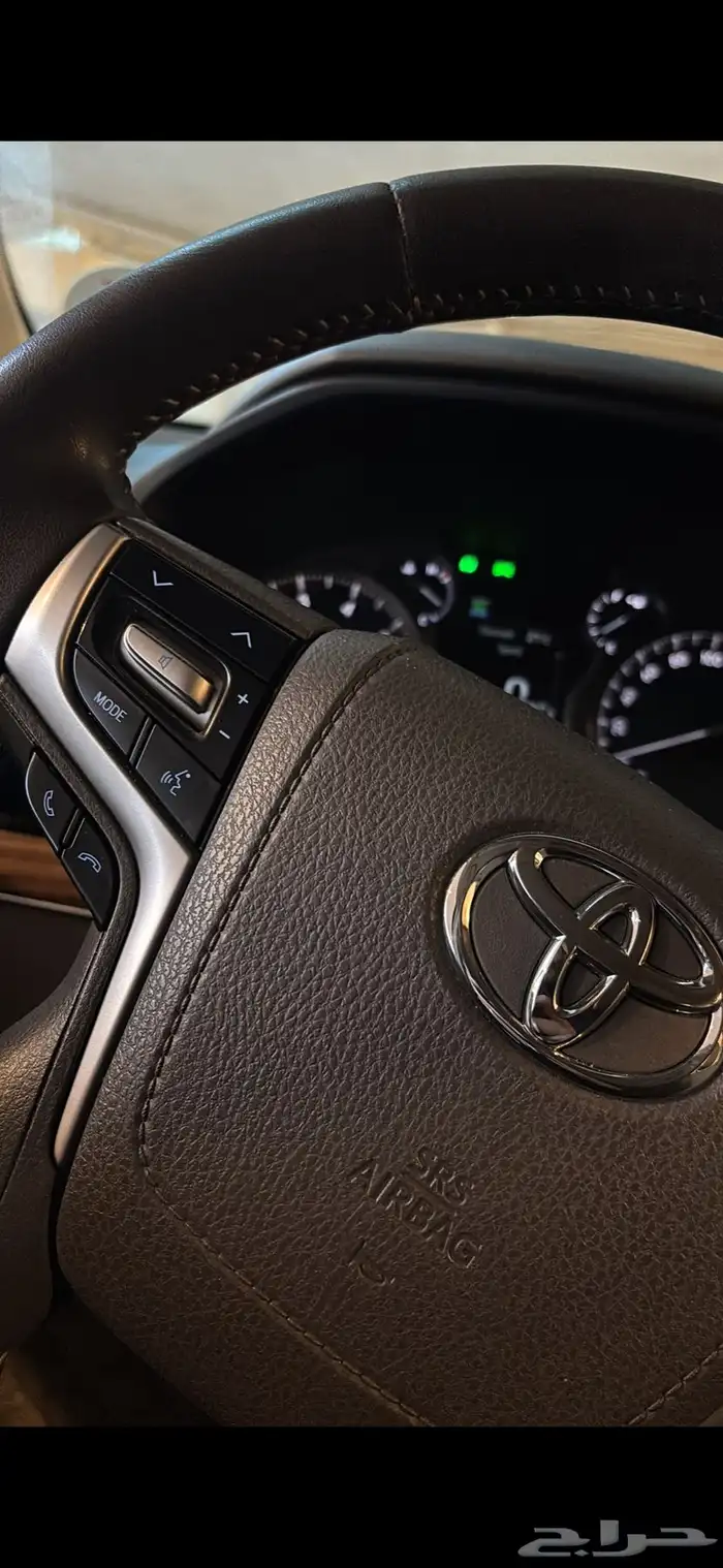 للبيع  تويوتا لاندكروزر برادو VX موديل 2021 2