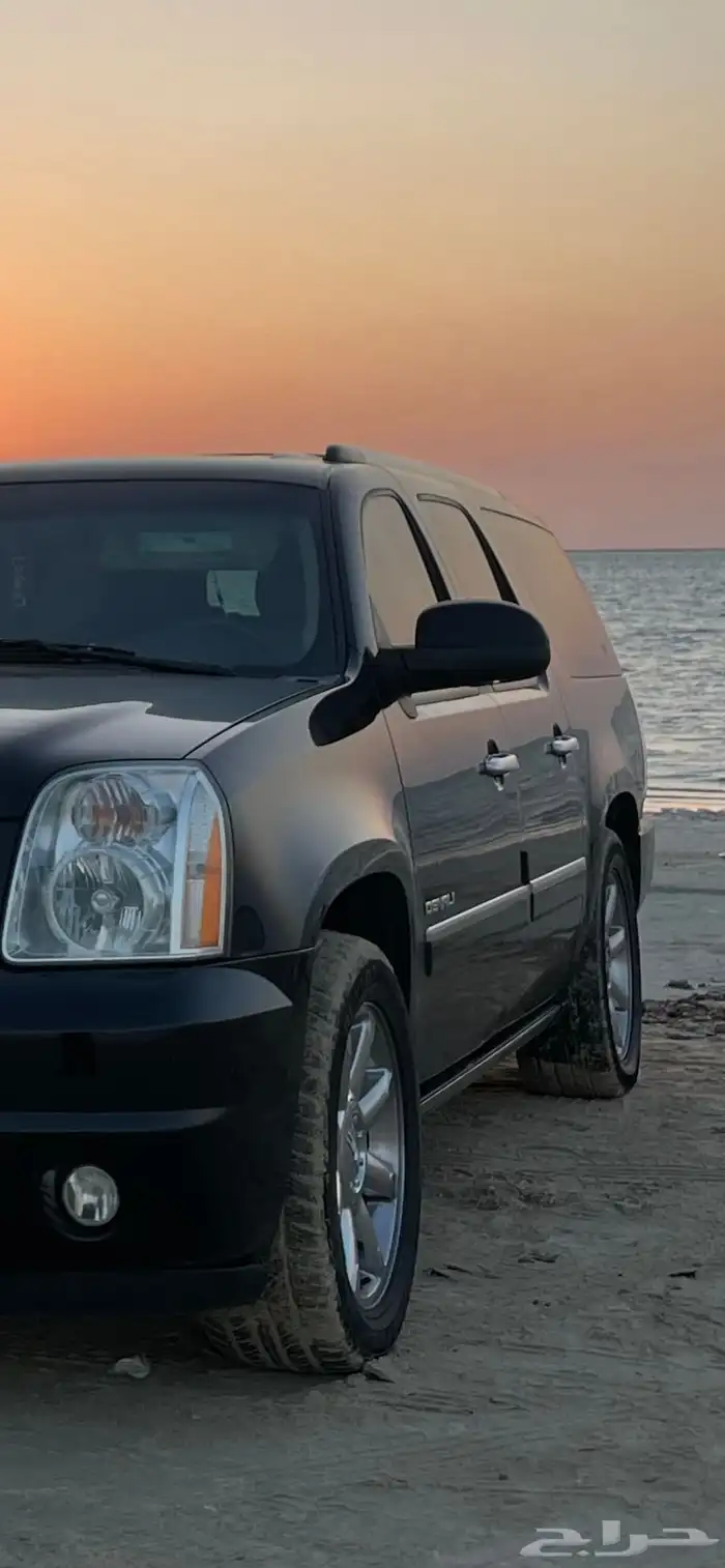 جمس دينالي اسود 2011 2