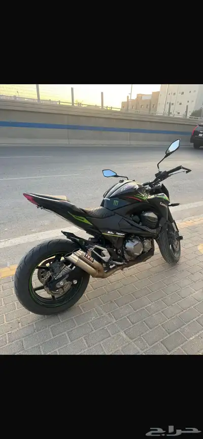 دباب كواساكي 2015 Z800 index