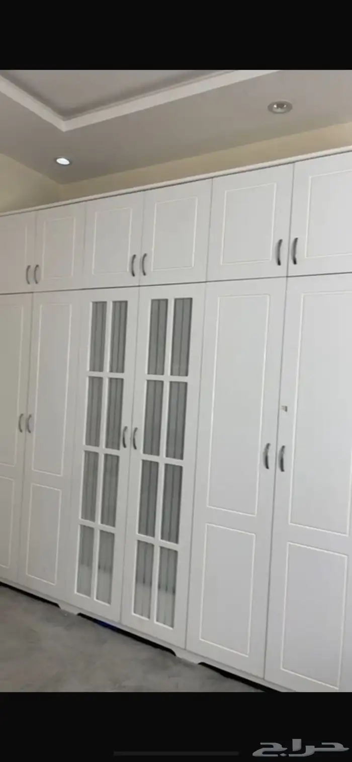 غرفه نوم للبيع مع المفرش الابيض بدون الطراحه ب2700 12