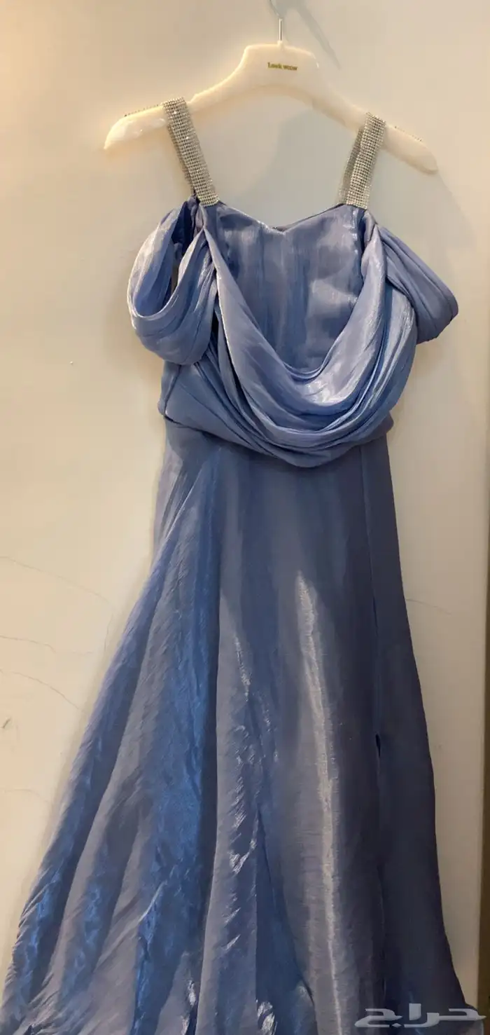 فستان مستعمل نظيف 2