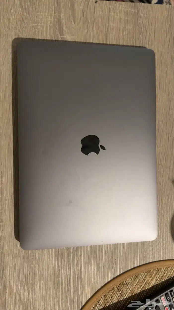 ماك بوك اير 1