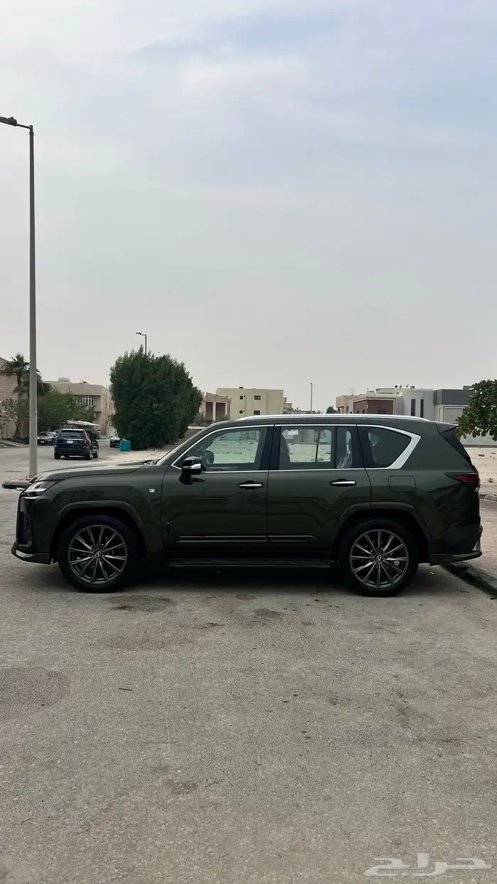 لكزس Fsport 2024 4