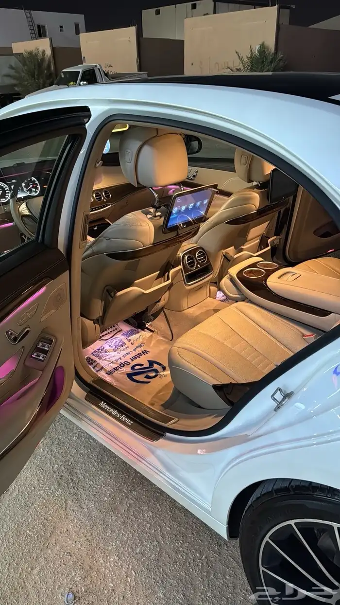 مرسدس S550 8