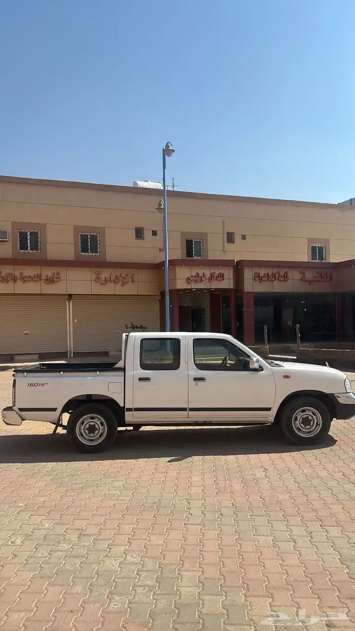 دتسن نيسان  2015 نظيف شرط يوجد بعض الملاحظات البسيطة 9