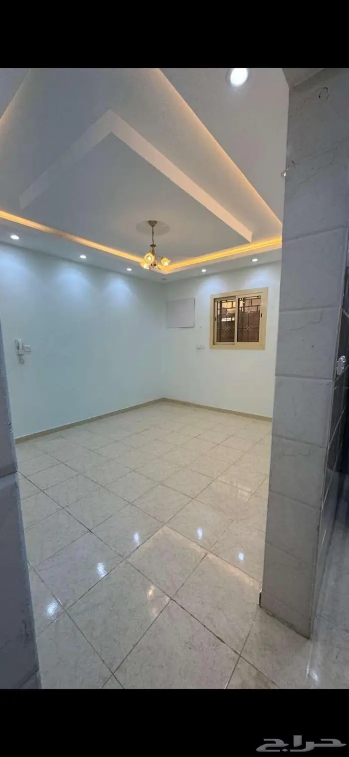 شقة دور ارضي مع حوش حي السبيع 7