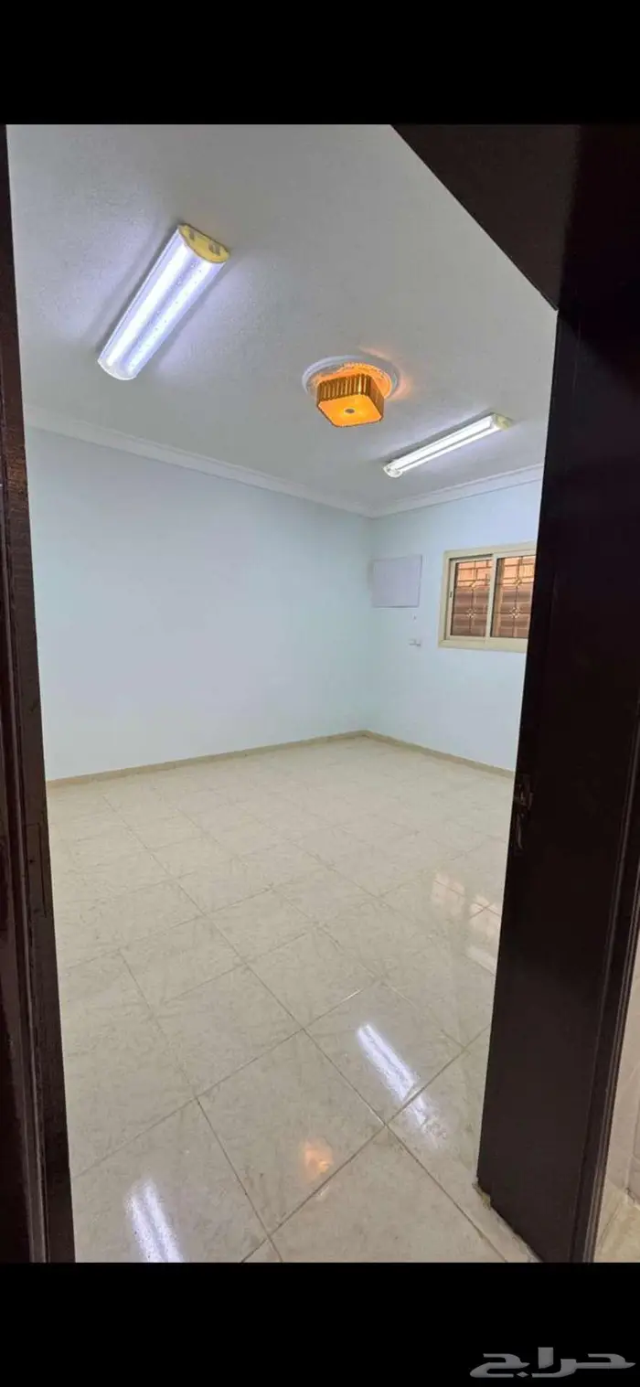 شقة دور ارضي مع حوش حي السبيع 9