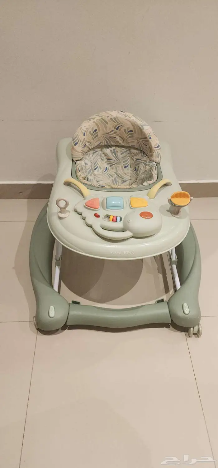 كرسي اطفال سيارة و مشاية اطفال 9