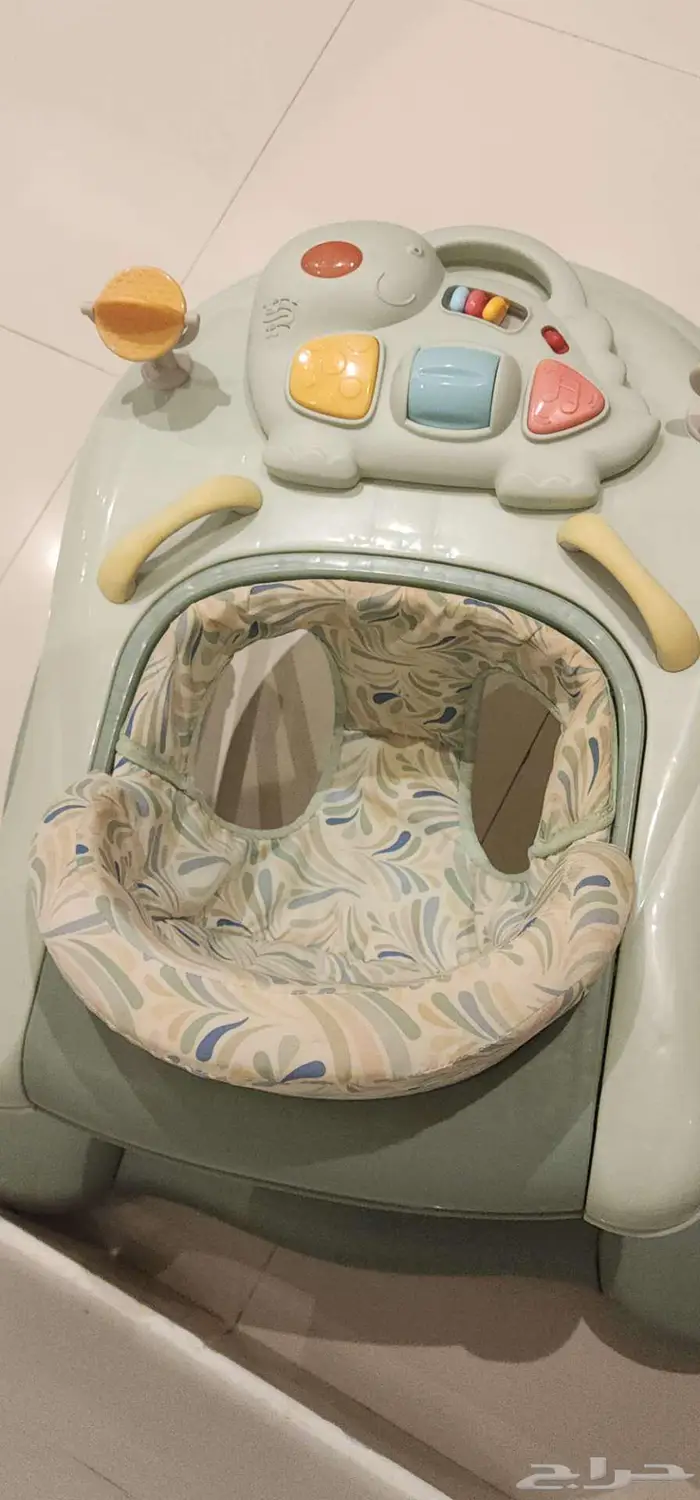 كرسي اطفال سيارة و مشاية اطفال 10